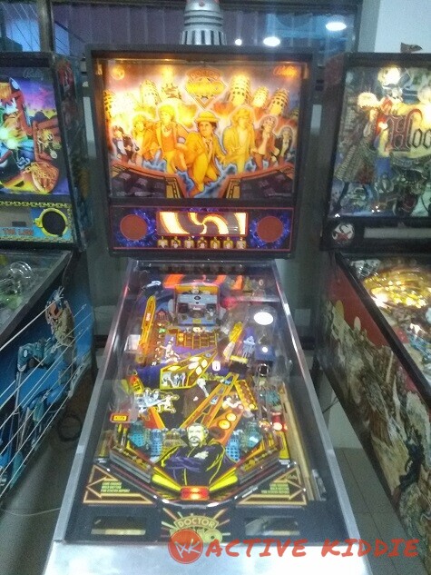 COSTA-RICA-1992-BALLY-DOCTOR-WHO-PINBALL-MACHINE8f87c00f80ff334b.jpg