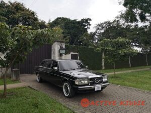 COSTA-RICA-PRIVATE-ESTATE.-MERCEDES-W123-LIMOUSINE-300D-LWB-LANGc65920ee7eba280c.jpg