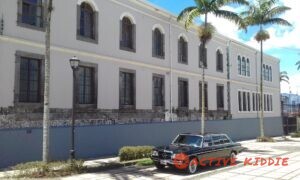 Costa-Rica-Legislative-Assembly.-MERCEDES-300D-LIMOUSINE-CITY-TOURSd884647221138041.jpg