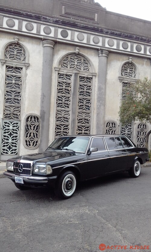 Iconica-Casa-Museo-En-Barrio-Amon-San-Jose-COSTA-RICA-LIMOSINAf631ac32bfbe50d6.jpg